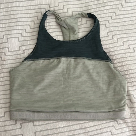 Outdoor Voices Move Free TechSweat Crop Top large - Picture 3 of 16